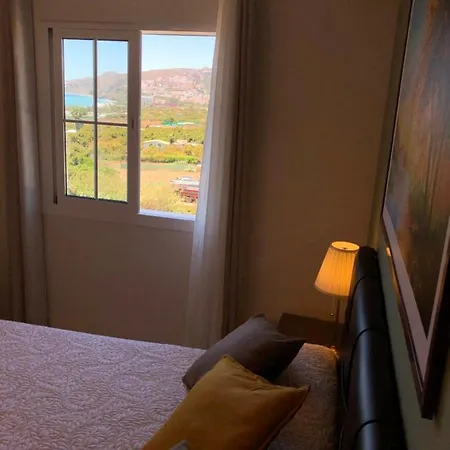 Sea View Apartamento *